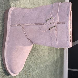 Light brown bearpaw boots